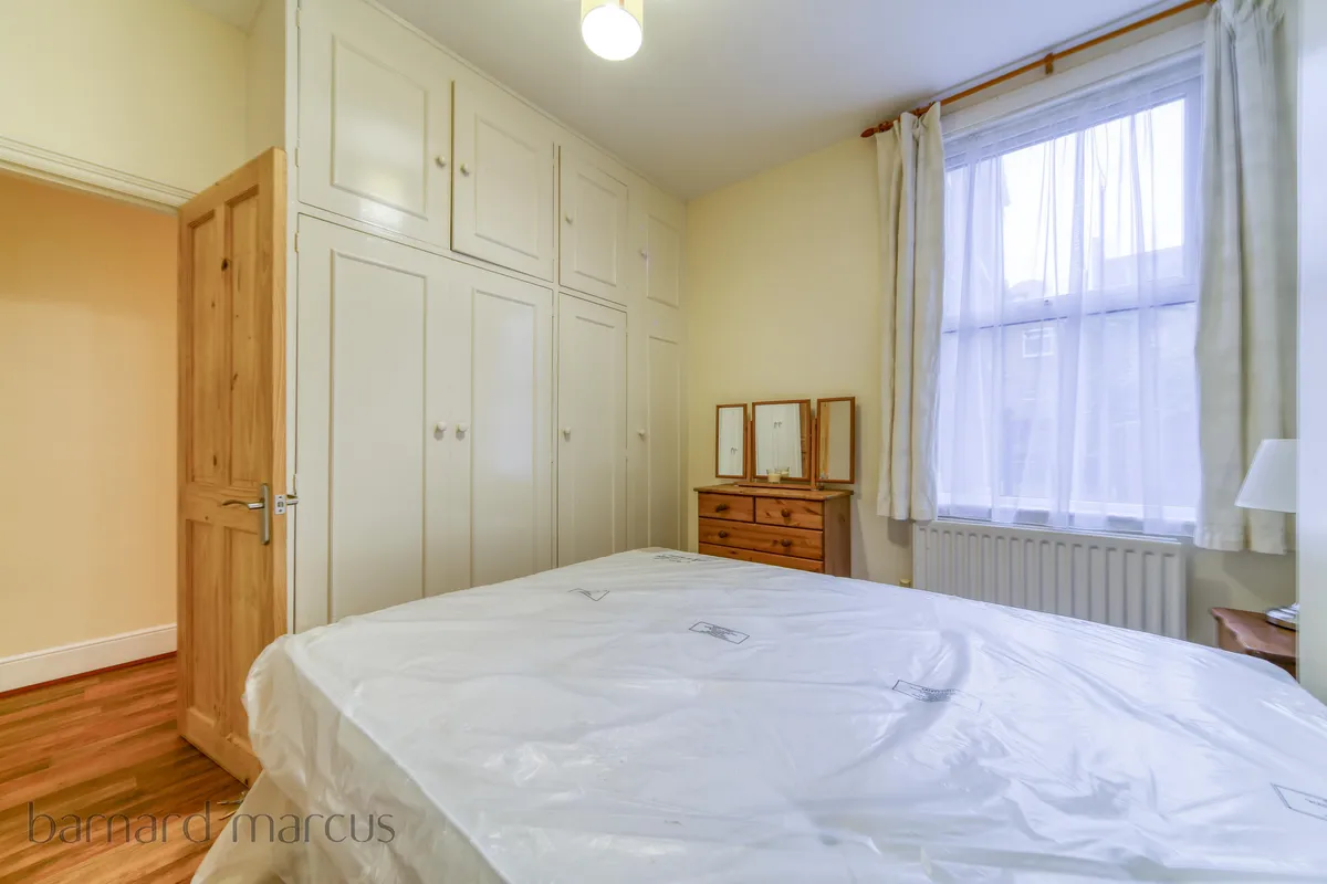 Flat Leverson Street in Greater London