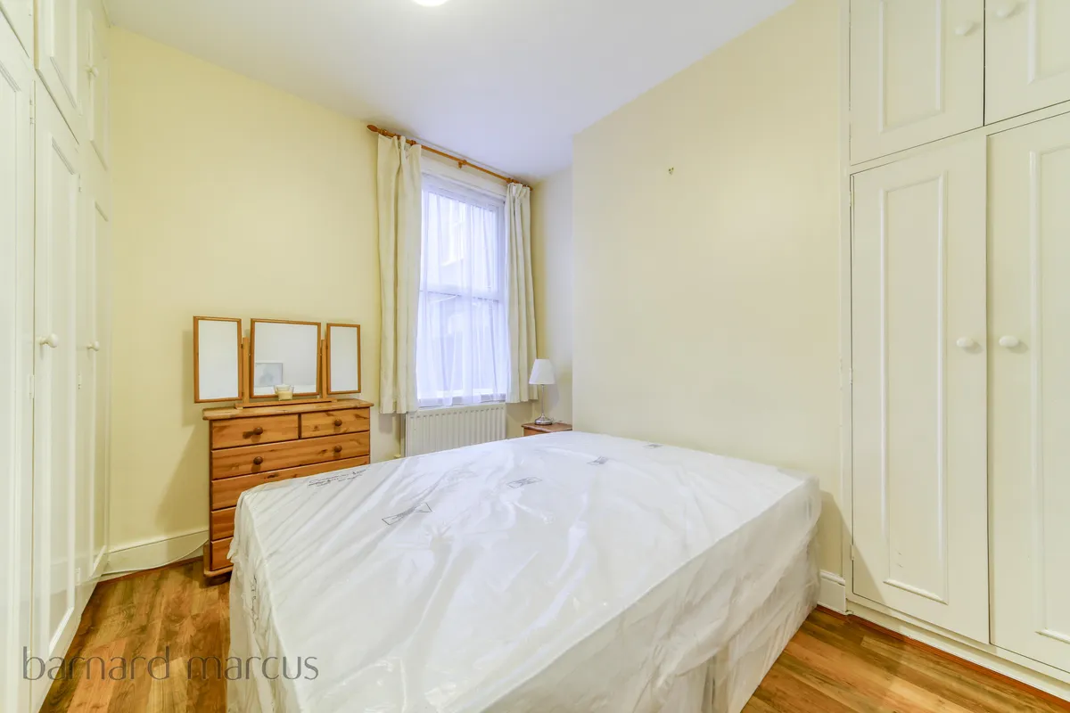Flat Leverson Street in Greater London