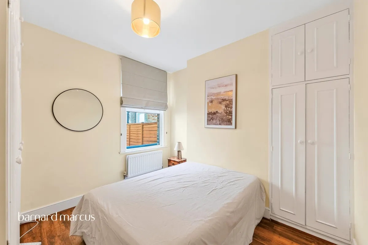 Flat Leverson Street in Greater London