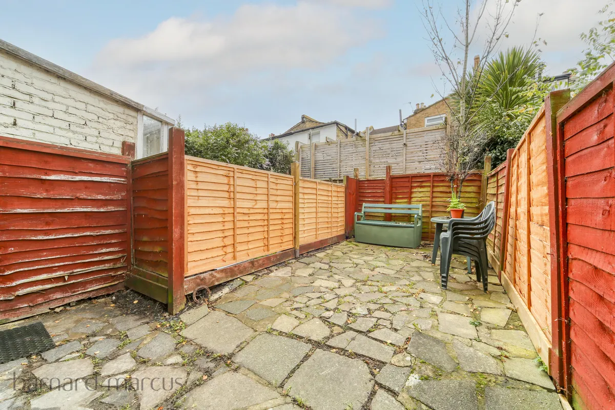 Flat Leverson Street in Greater London