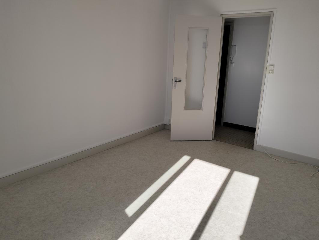 Appartement Place Roger Delthil à Moissac