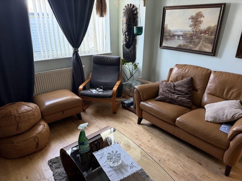 Room Granton Road in Greater London