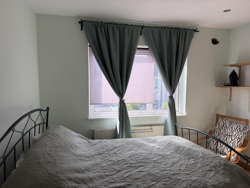 Room Granton Road in Greater London