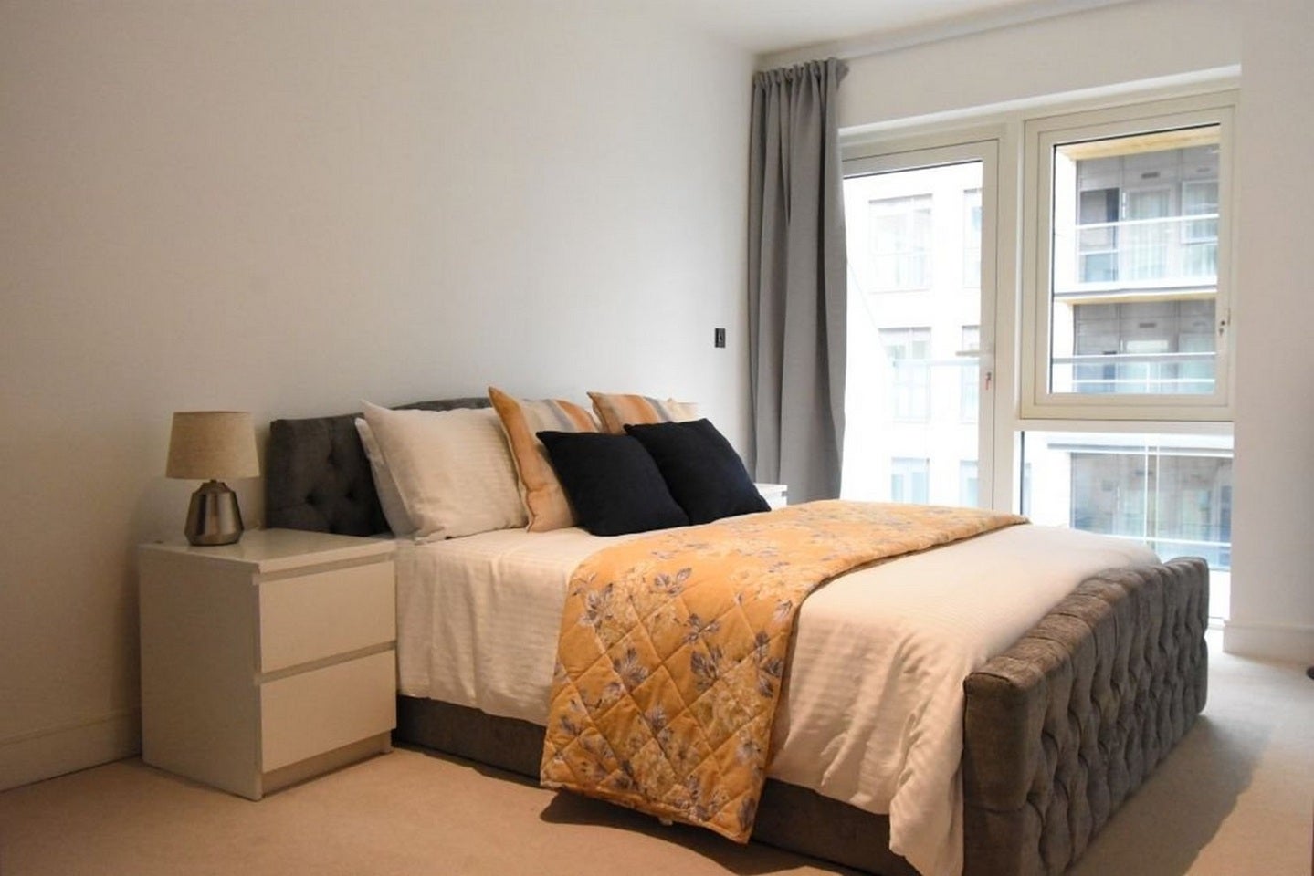 Flat Heritage Court in Greater London