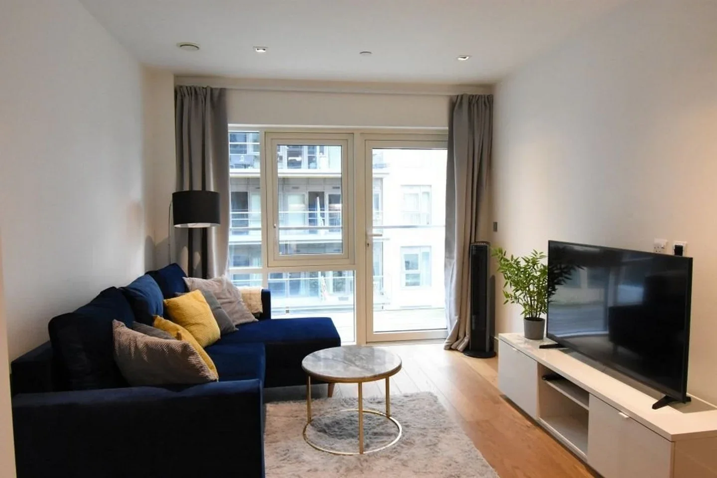 Flat Heritage Court in Greater London