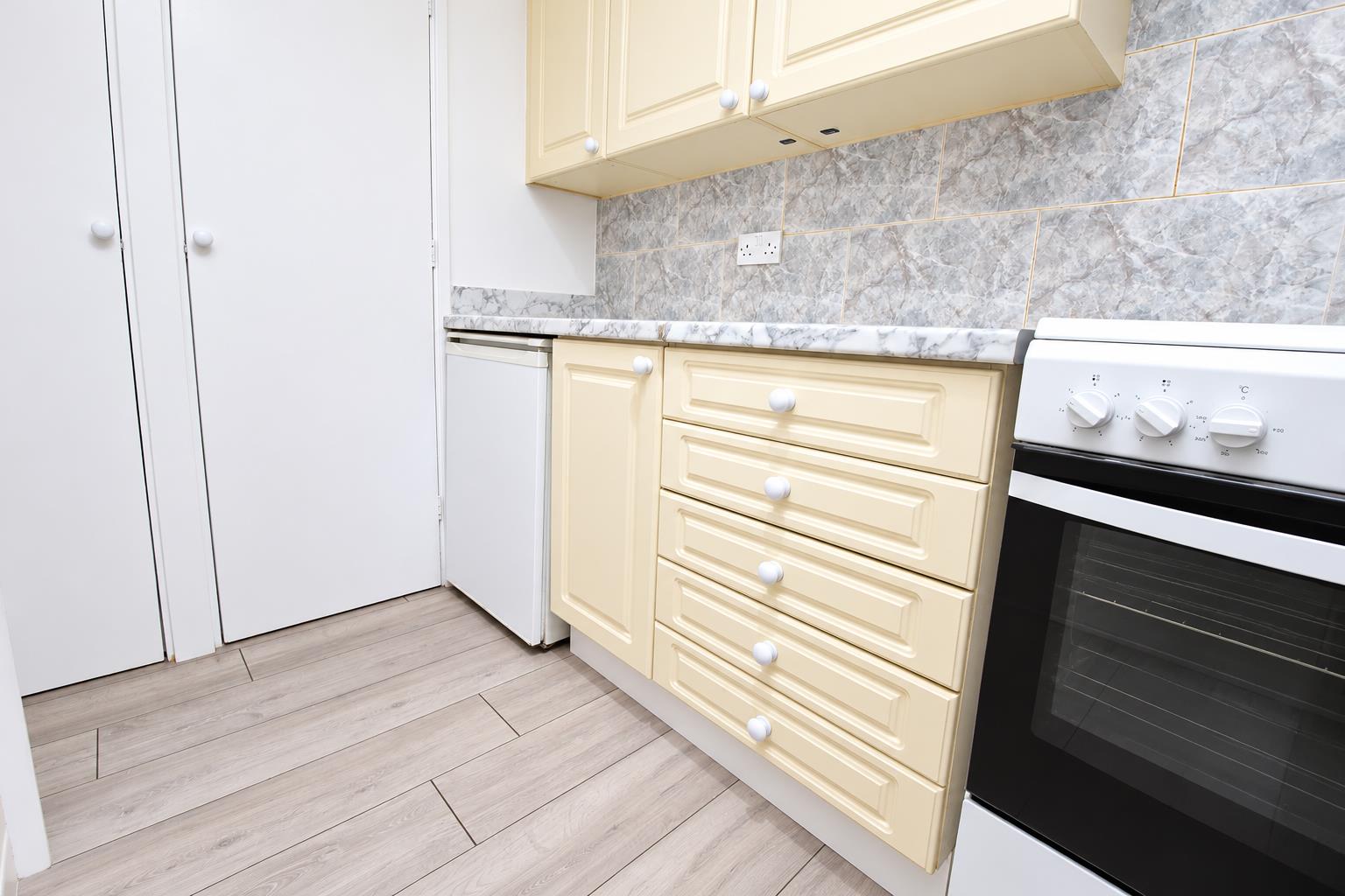 Flat Tattershall Drive in Dacorum