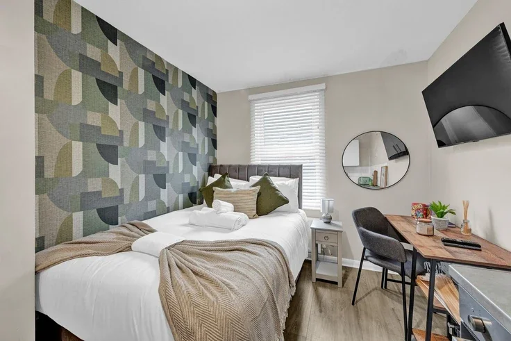 Flat Wightman Road in Greater London