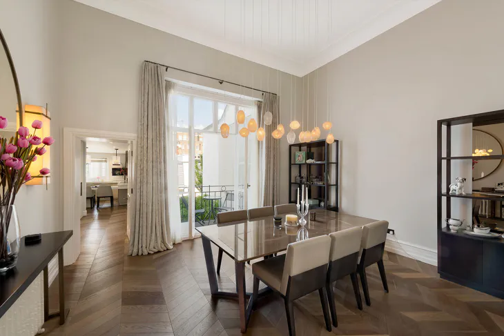 Flat Eaton Place in City of Westminster