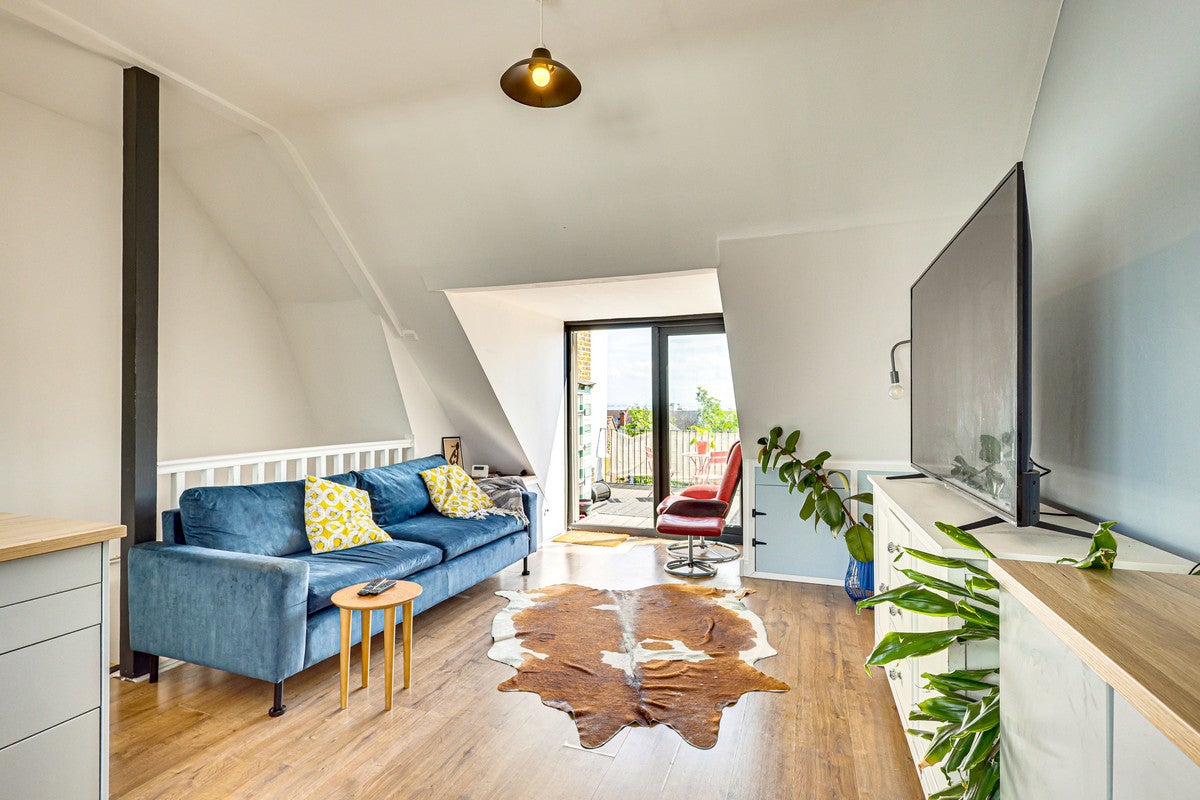 Flat Cornec Chase in Southend-on-Sea