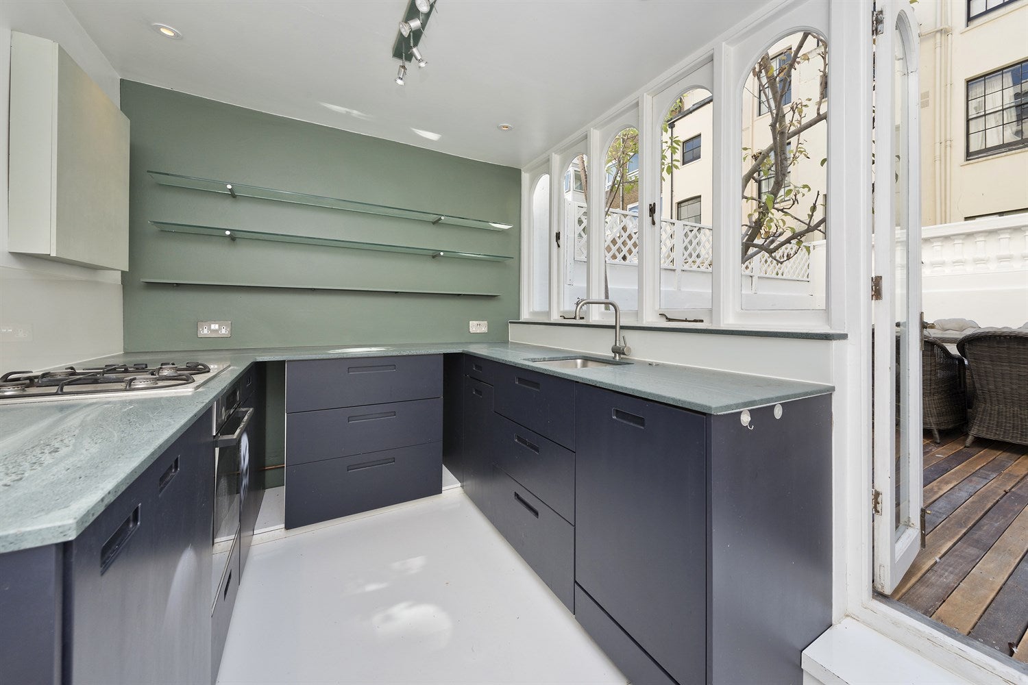 Flat Cleveland Square in City of Westminster
