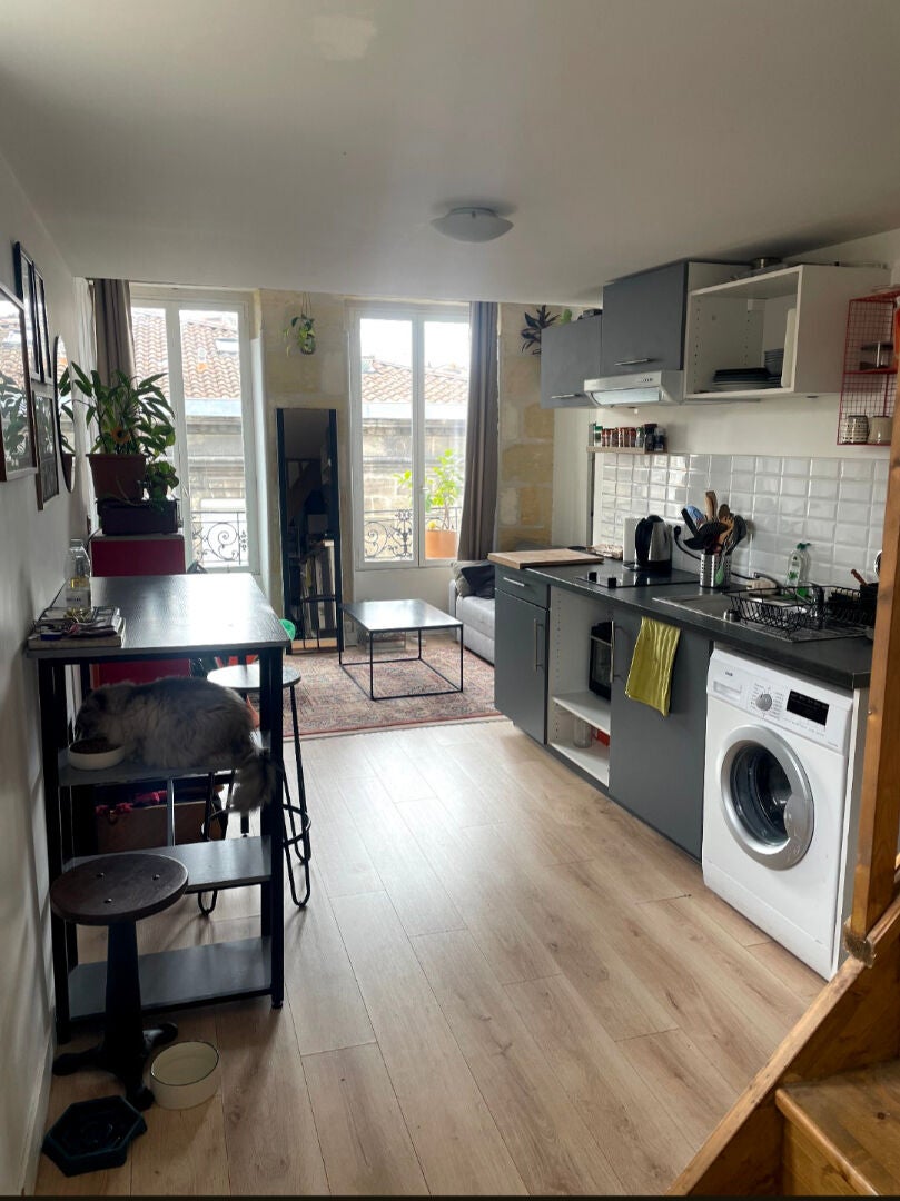 Flat Rue Ligier in Bordeaux