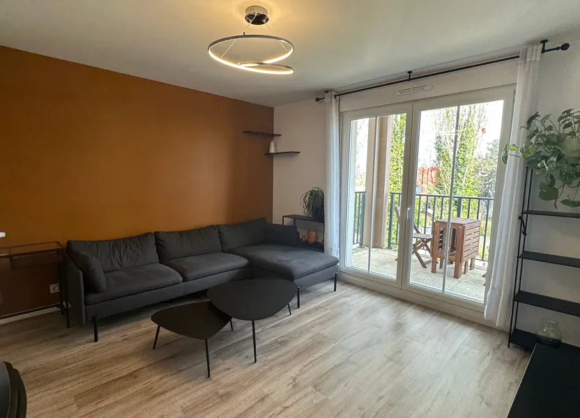 Appartement Rue Claude Bernard à Maurepas
