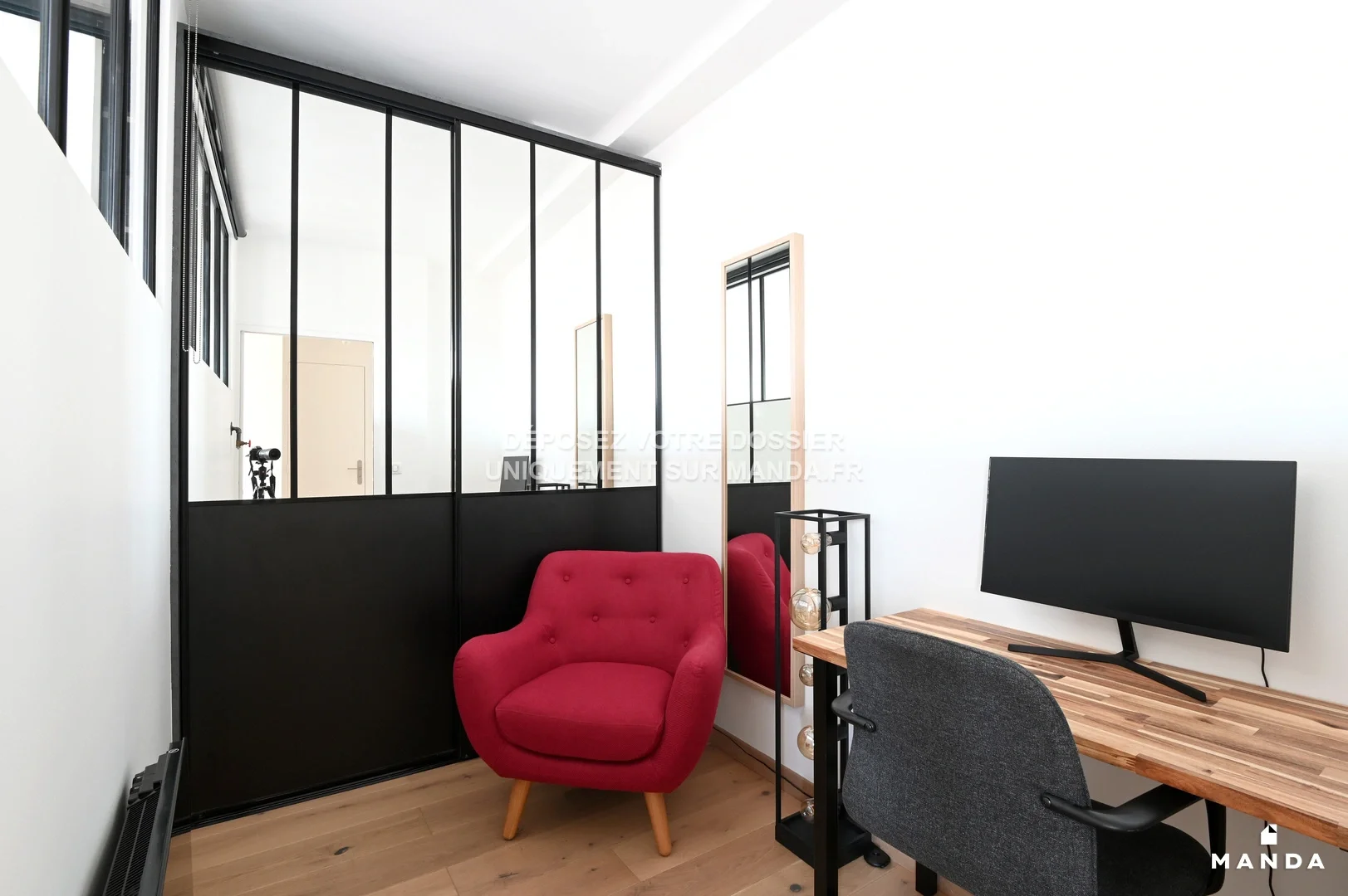 Flat Rue du Clos des Ermites in Suresnes
