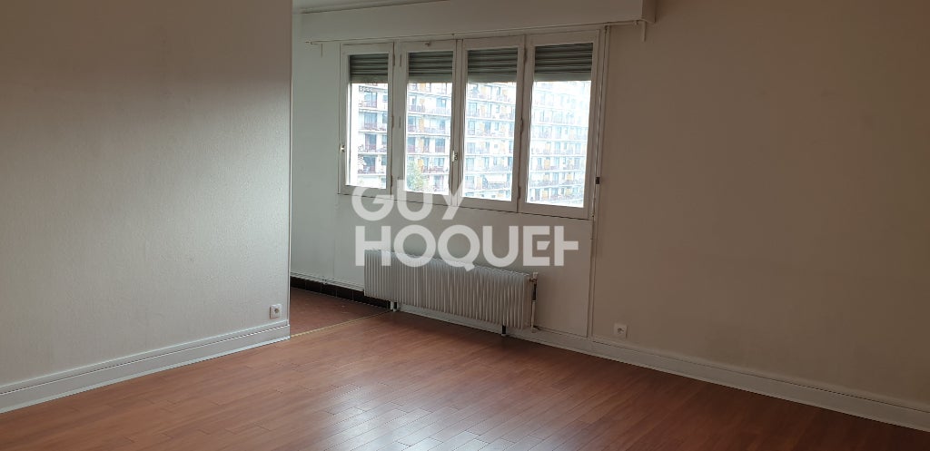 Flat A 86 in Rosny-sous-Bois