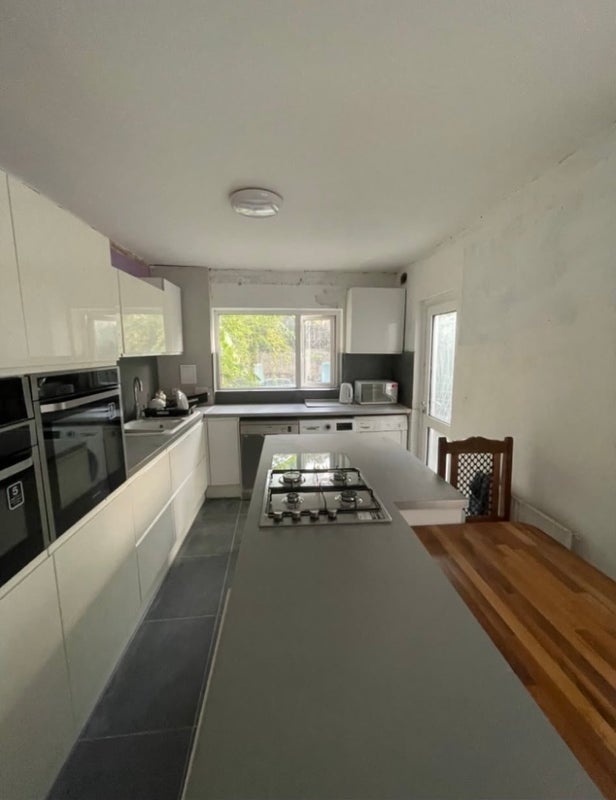 Room Archway Road in Greater London
