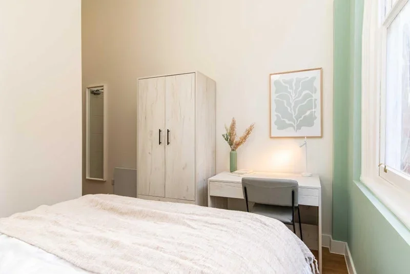 Room Watnall Road in Ashfield