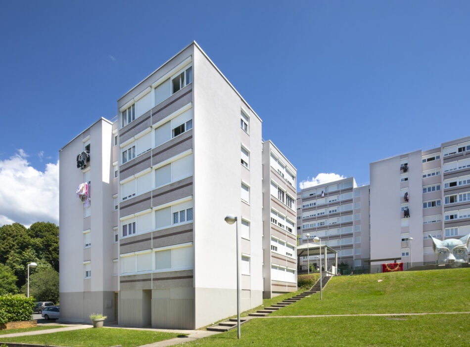 Flat Avenue Jean Jaurès in Oyonnax