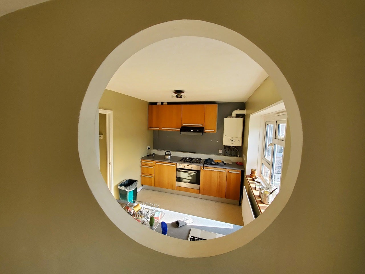 Flat Melrose Gardens in Greater London