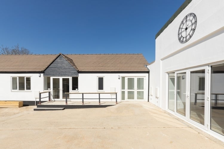 Flat Glenmore Business Centre in West Oxfordshire