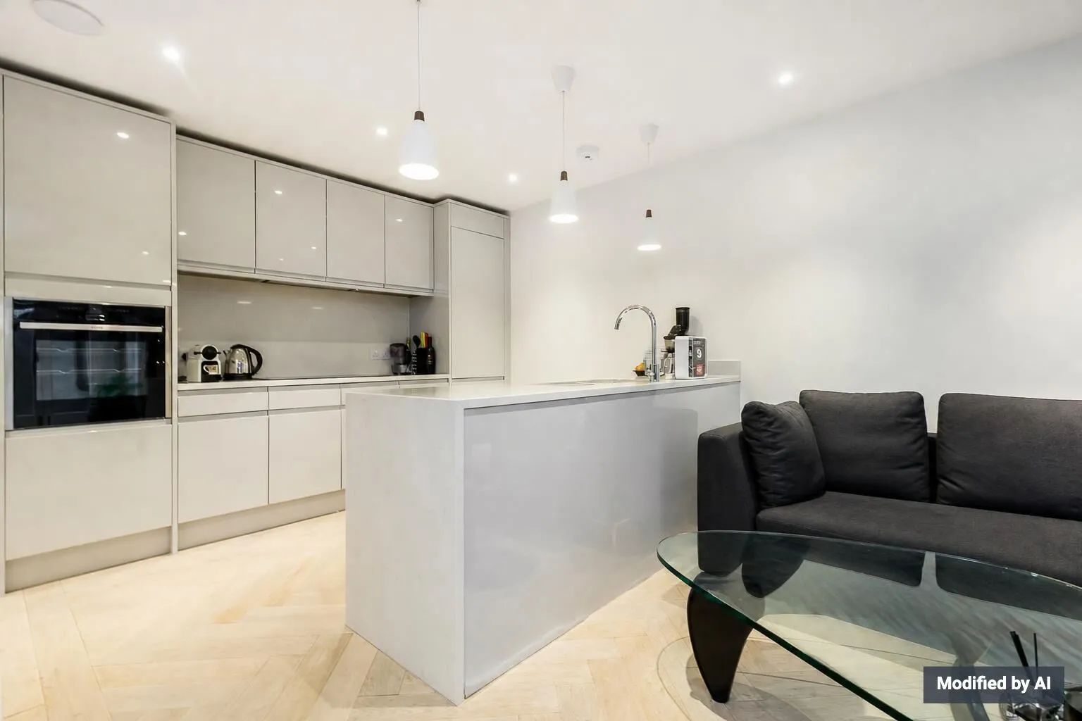 Flat Earlham Street in Greater London