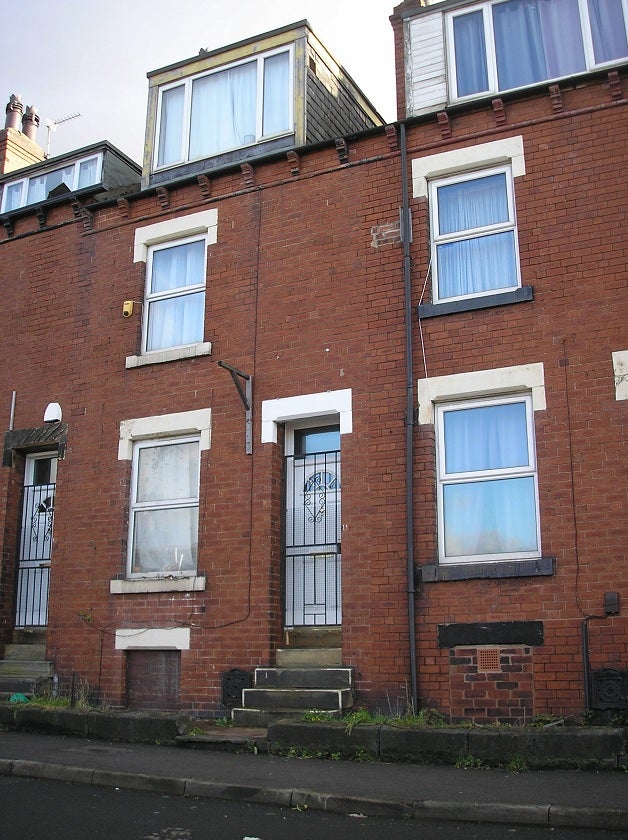 Flat Back Spring Grove Walk in Leeds