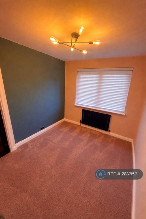 Room Standard Avenue in Coventry