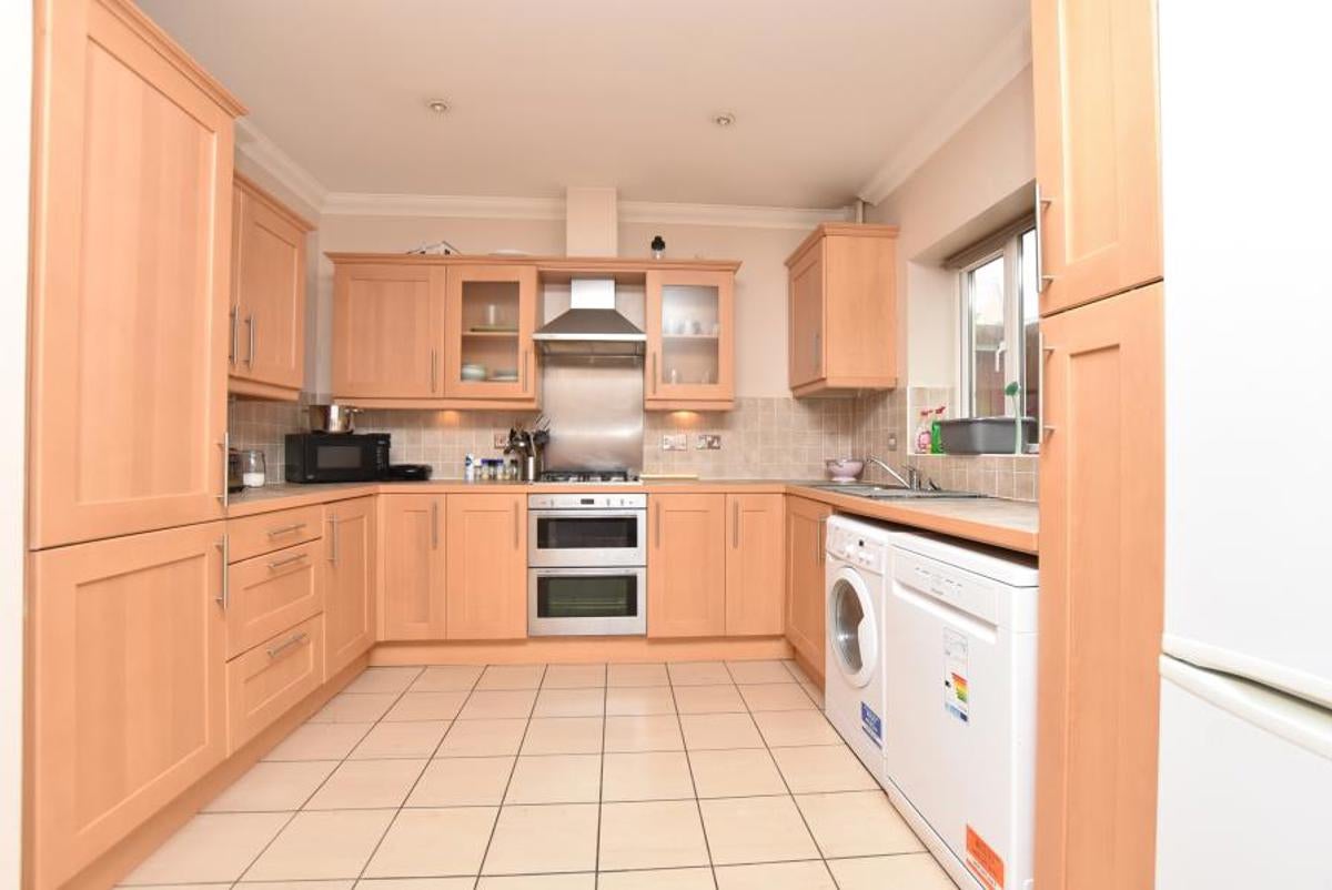 House Jekyll Close in Stoke Gifford
