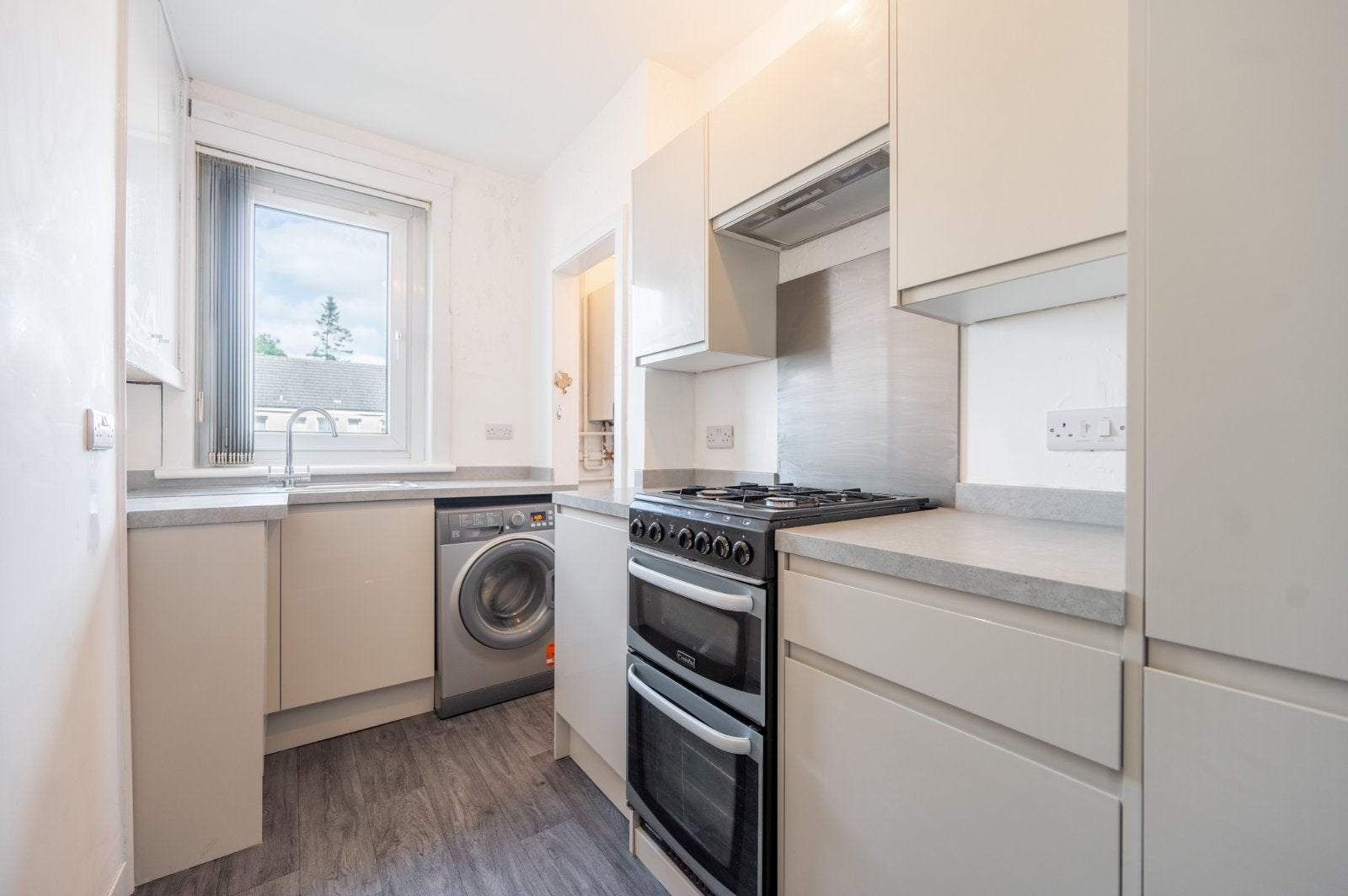 Flat Ashgill Road in Glasgow
