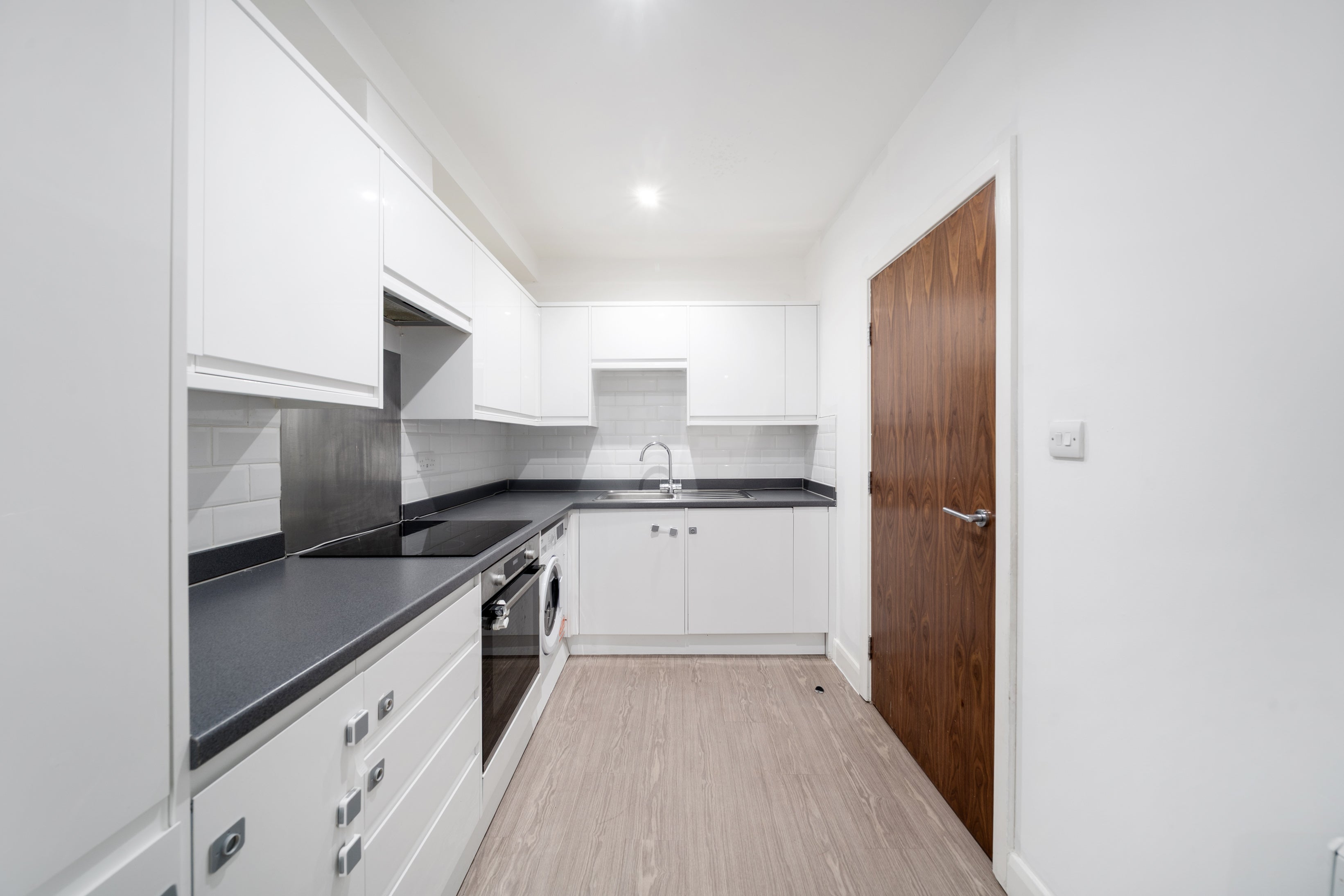 Flat Durnsford Road in Greater London