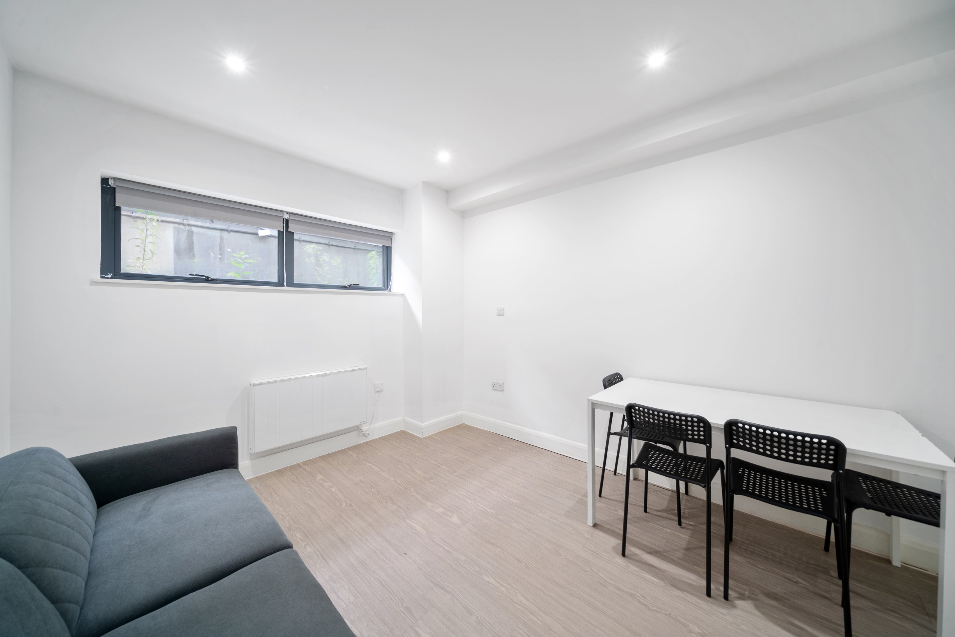 Flat Durnsford Road in Greater London