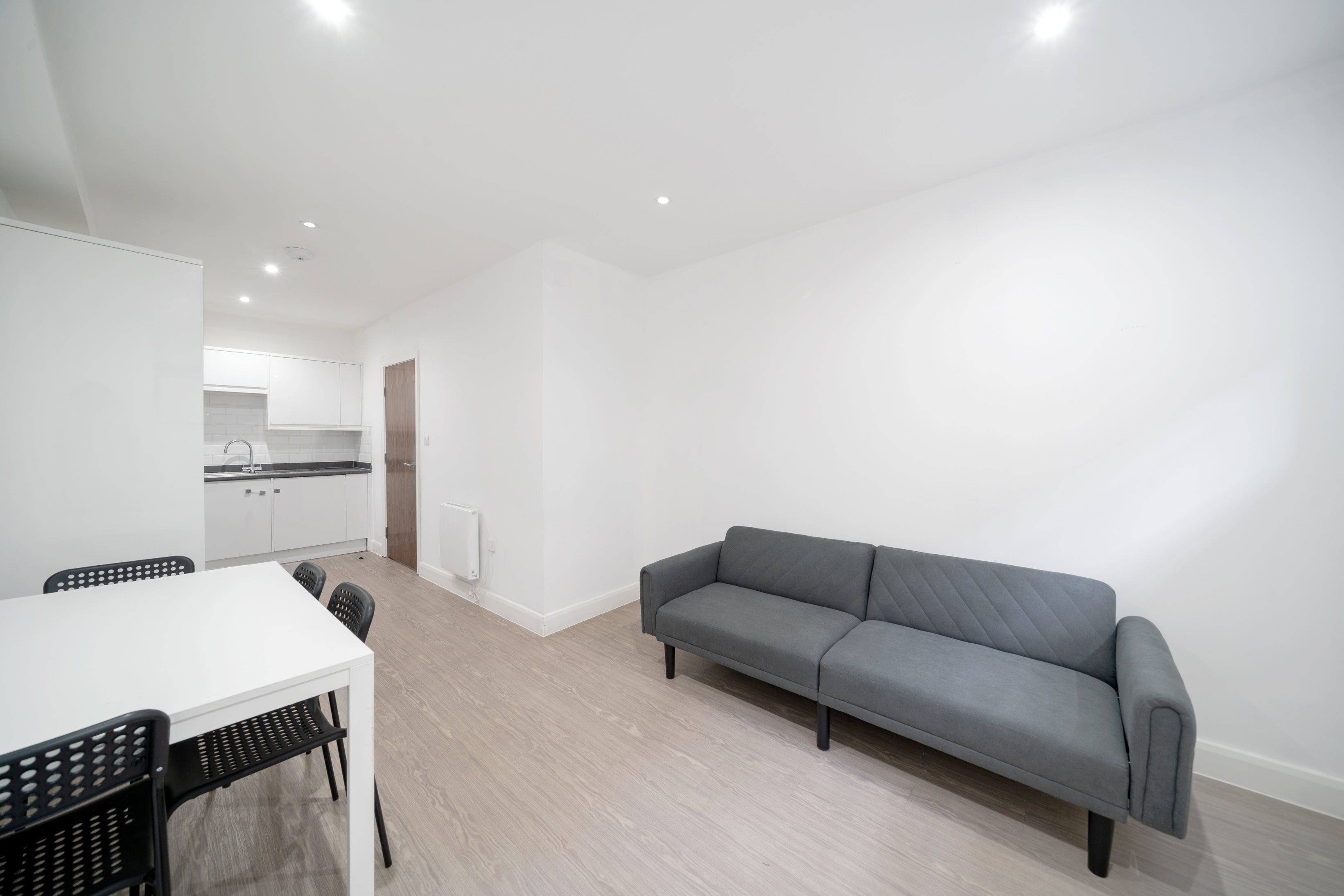 Flat Durnsford Road in Greater London