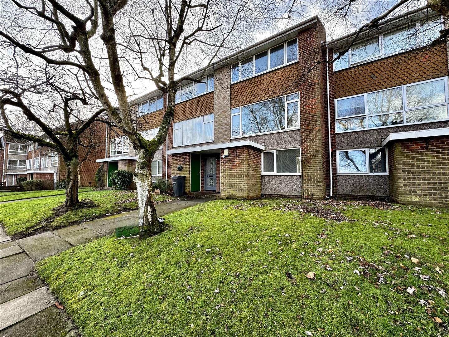 Flat Foley Road East in Walsall