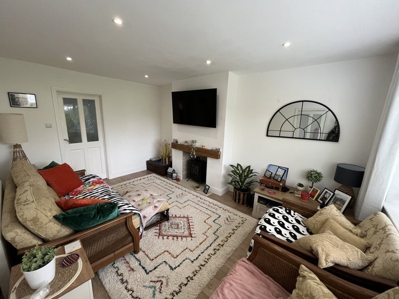 Room Daleside Grove in Leeds