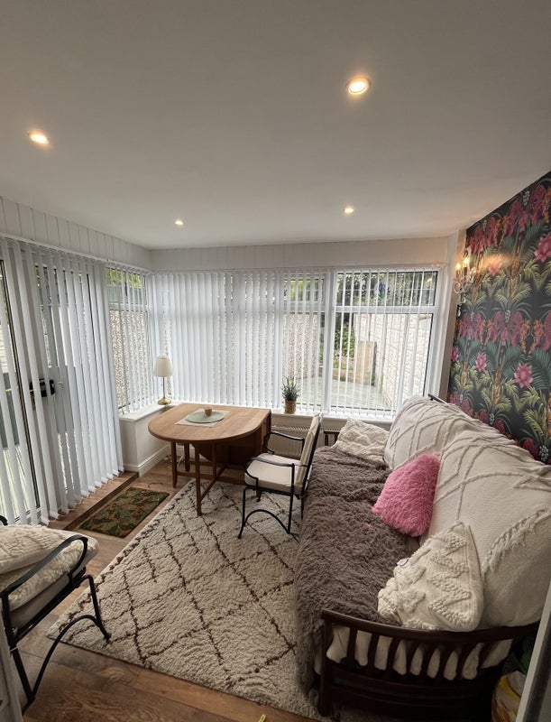 Room Daleside Grove in Leeds