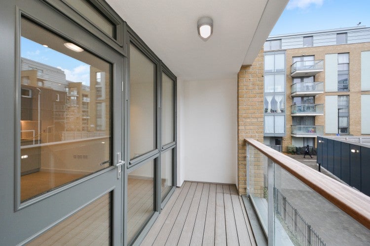 Flat Ann Street in Greater London