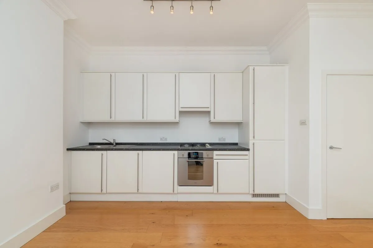 Flat Cranbourn Street in City of Westminster