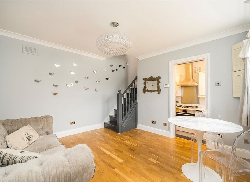 House Pembrook Mews in Greater London