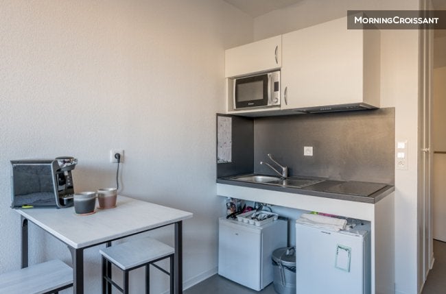 Appartement Place Ravezies à Bordeaux