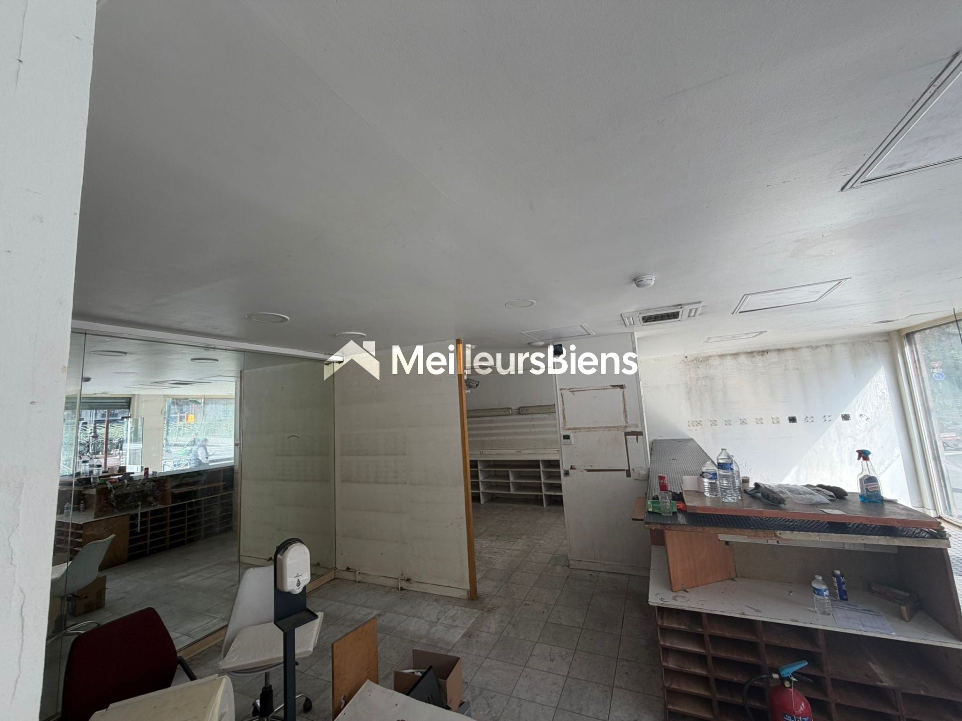 Appartement Passage Commun F8 à Paris