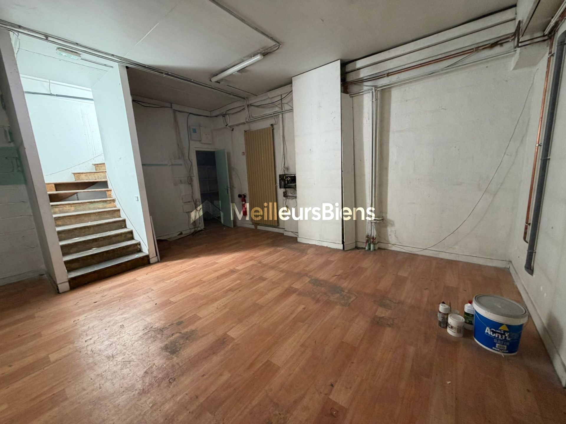 Appartement Passage Commun F8 à Paris