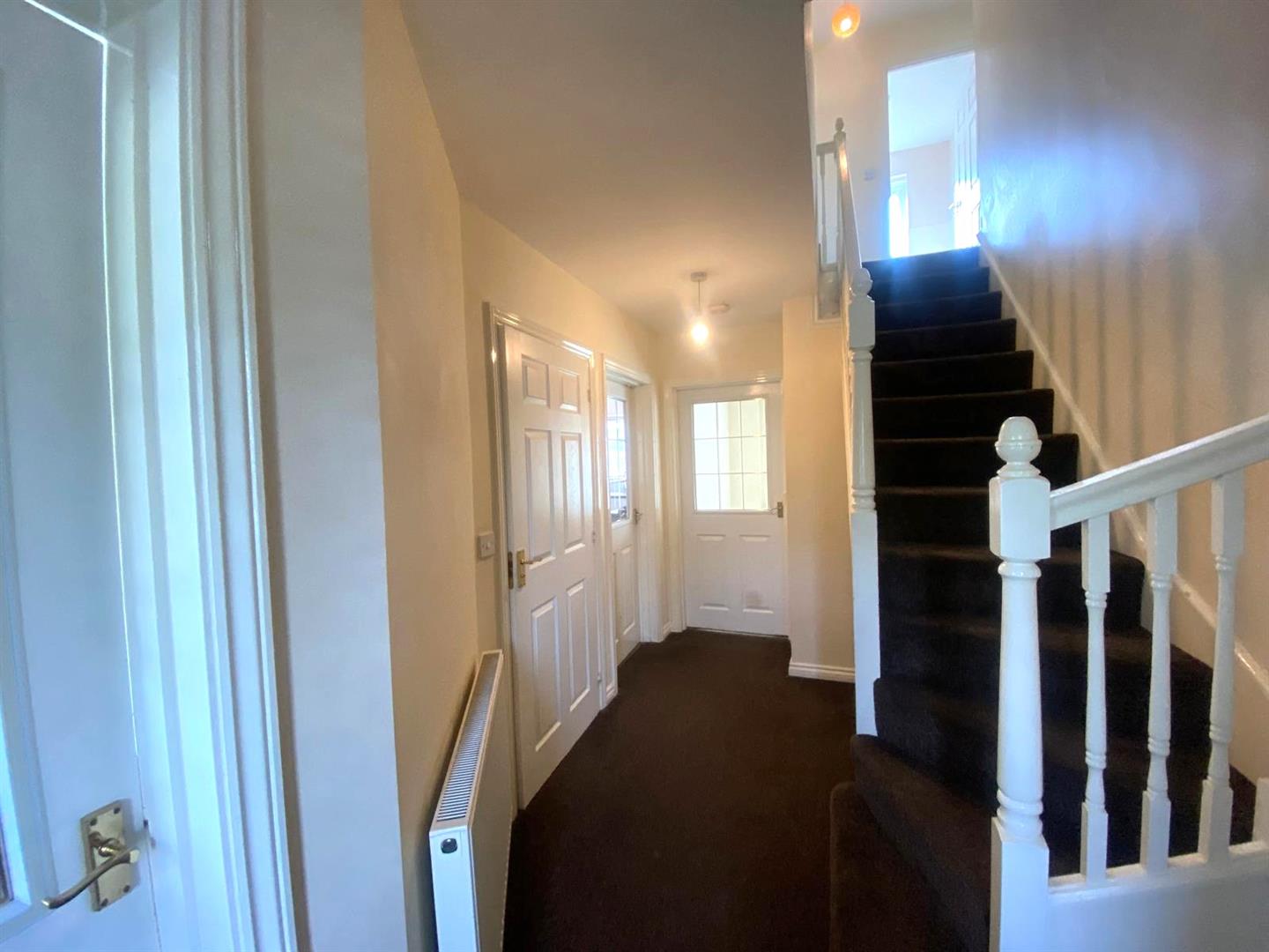 House Sailsbury Close in Cannock Chase