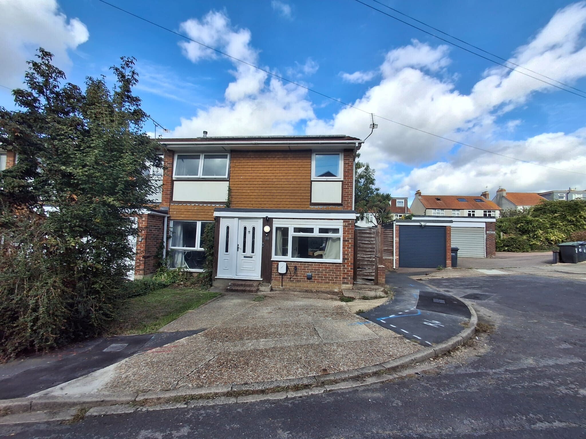 House Hillside Avenue in Havant