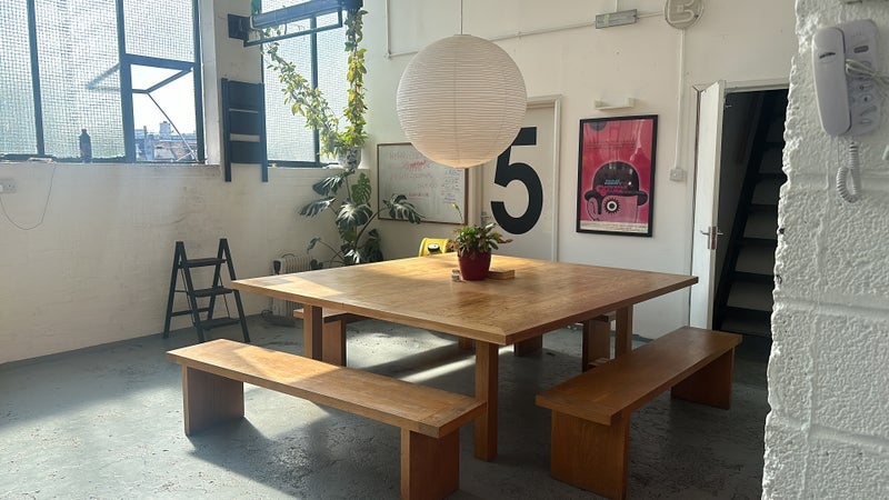 Room Mackintosh Lane in Greater London