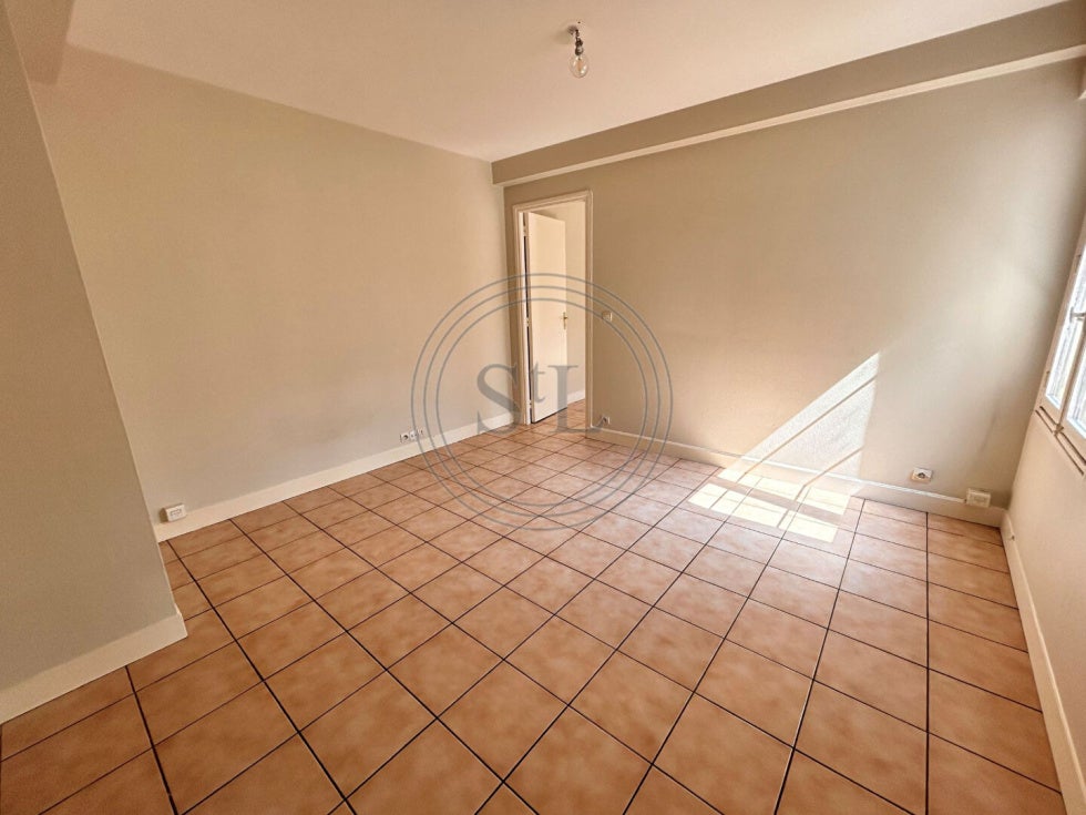 Appartement Rue Julien Poupinet à Le Chesnay-Rocquencourt