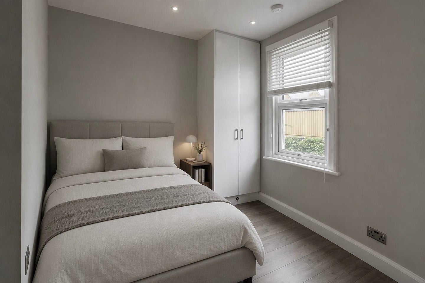 Flat Beresford Road in Greater London