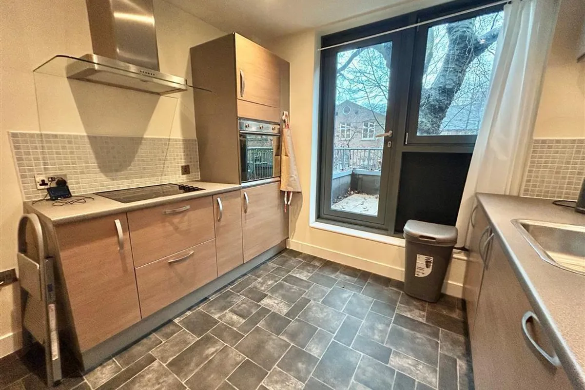 Flat Woolpack Lane in Nottingham
