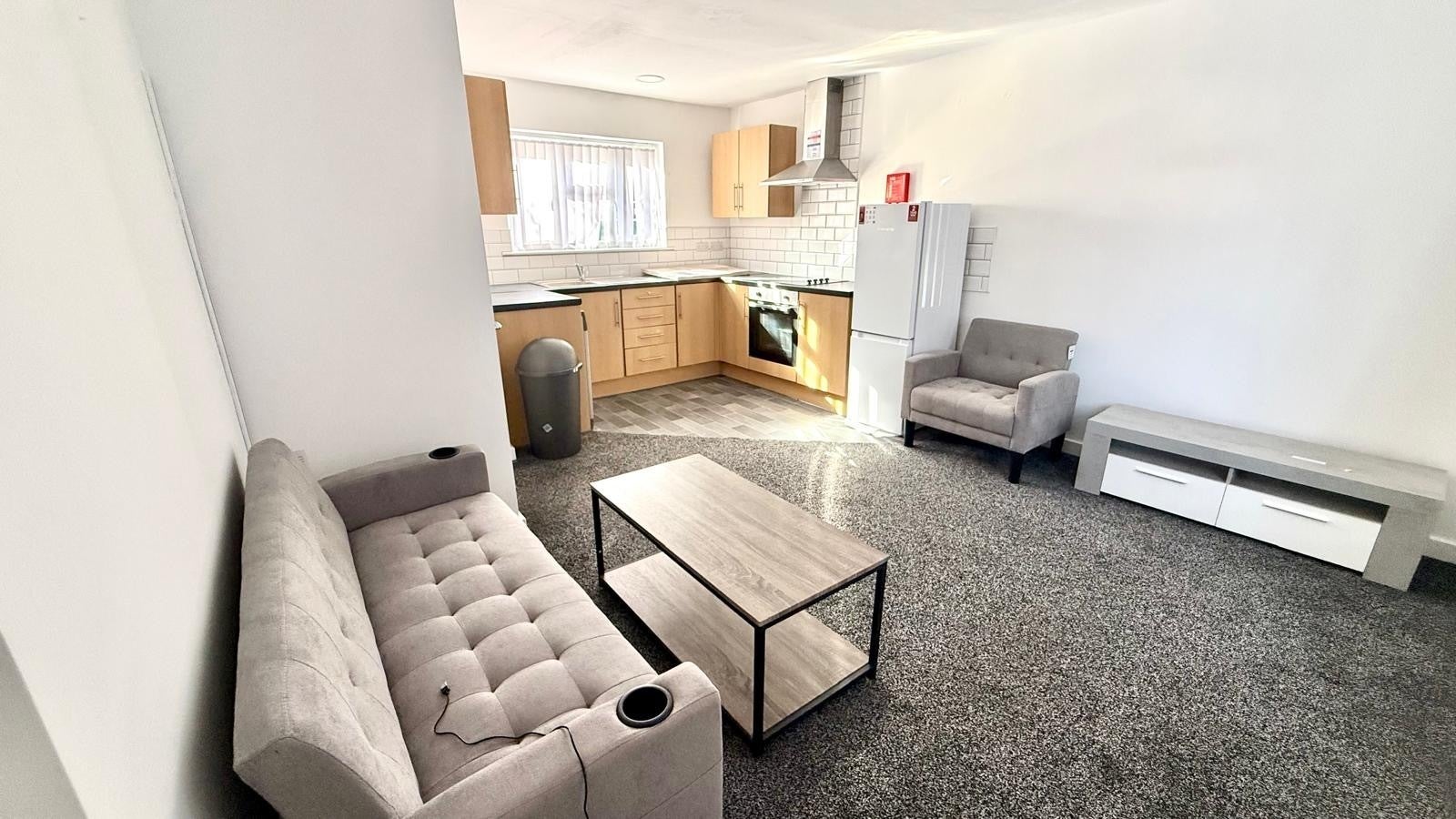 Flat Lupton Road in Sheffield