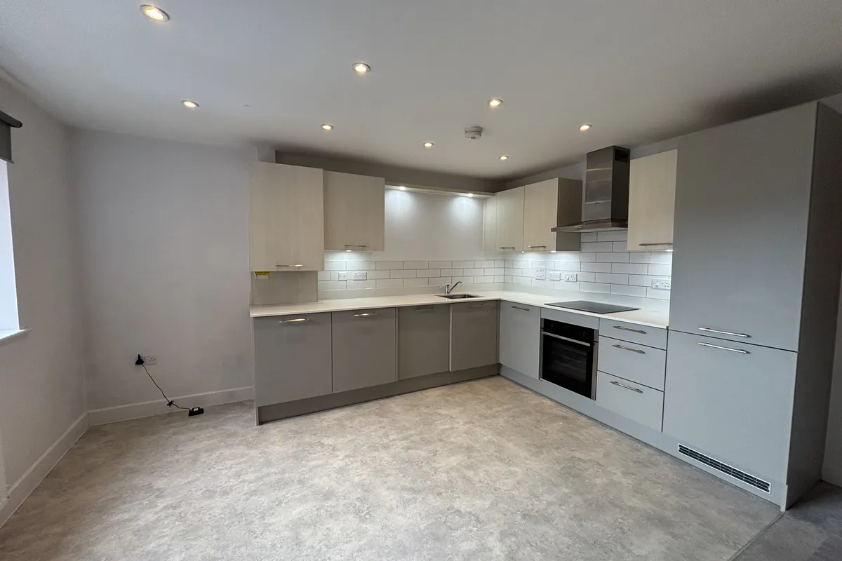 Flat Damers Road in Dorchester