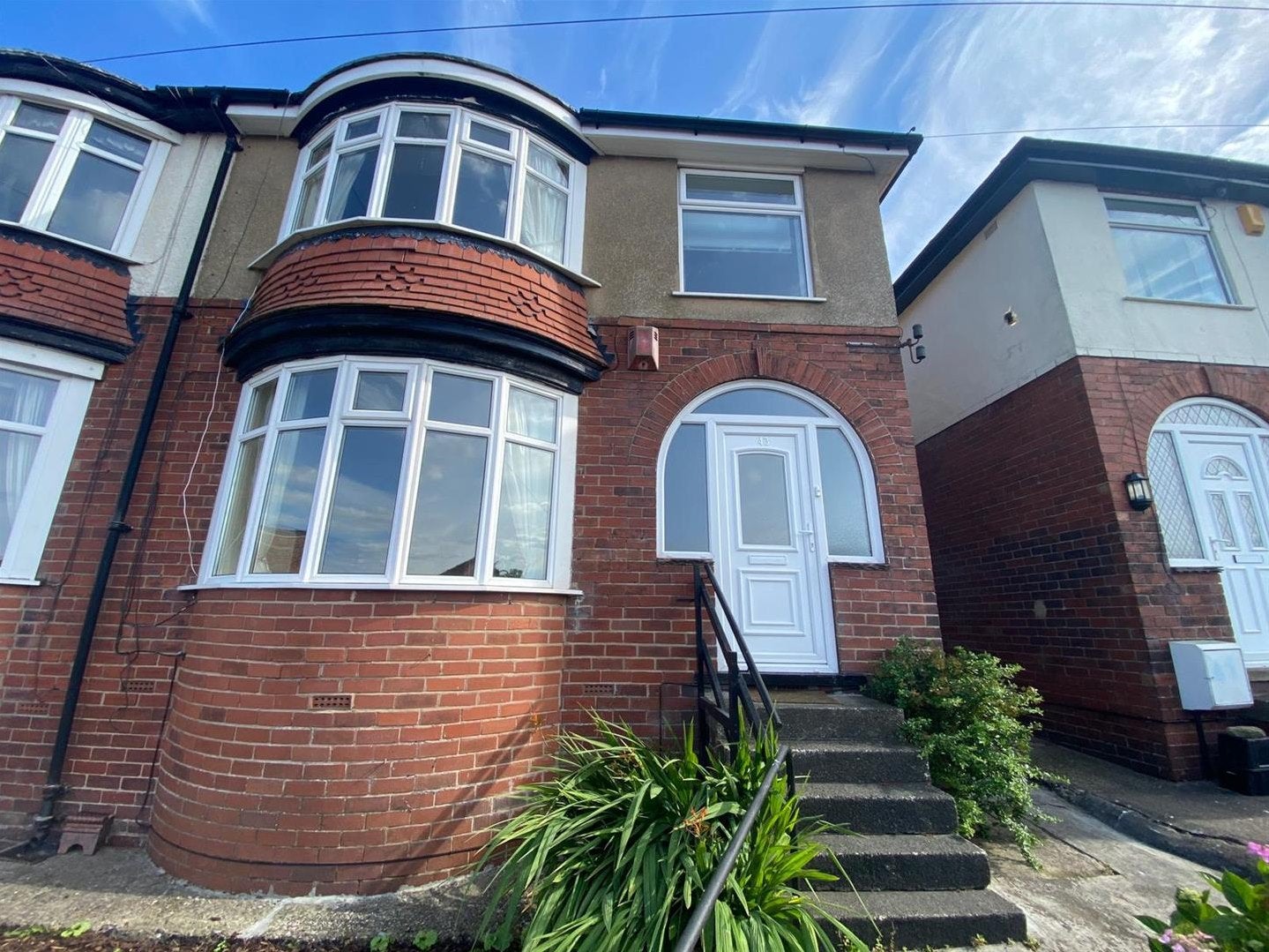 House Mount Park Avenue in Scarborough