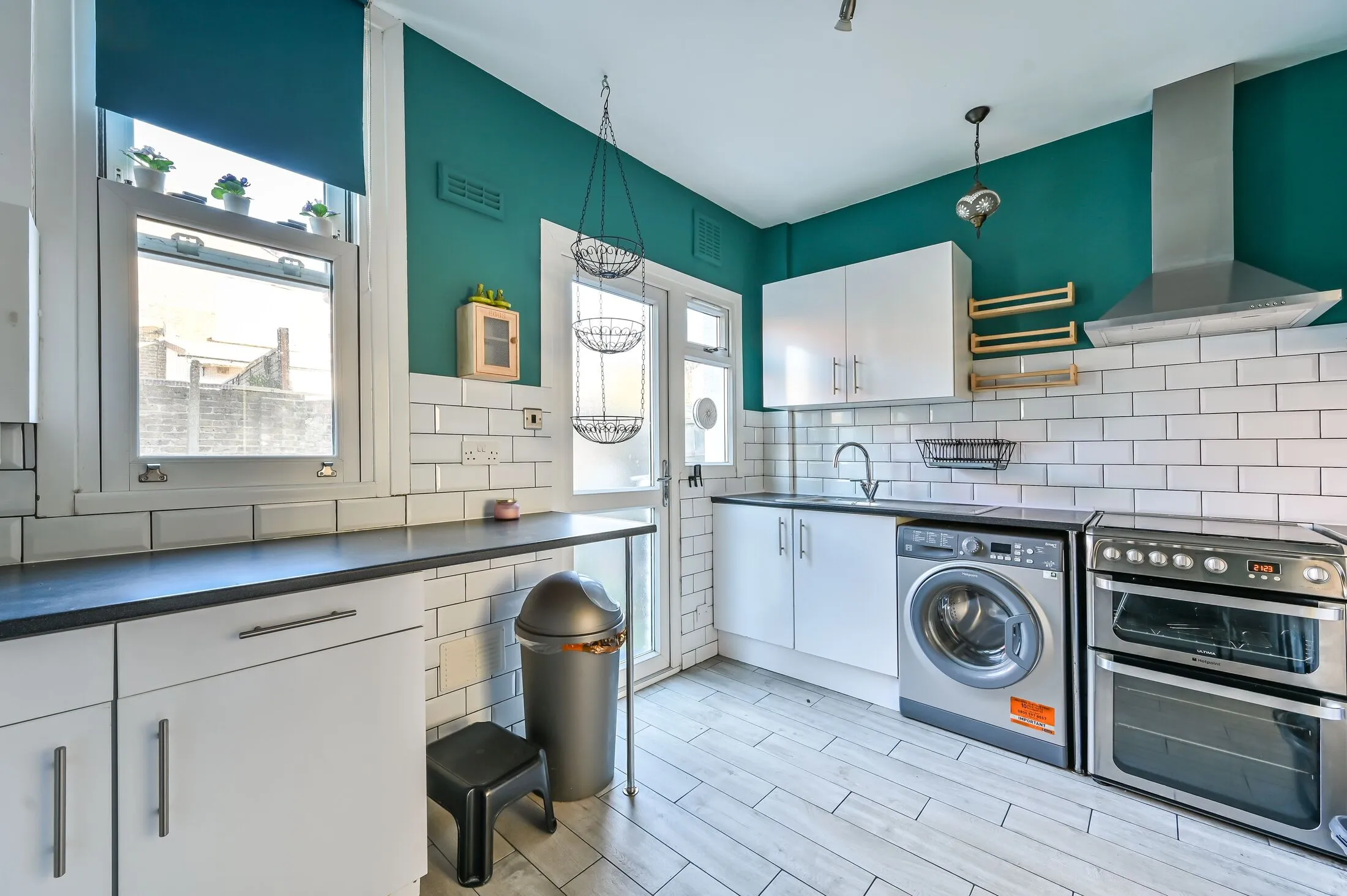 Flat Derinton Road in Greater London